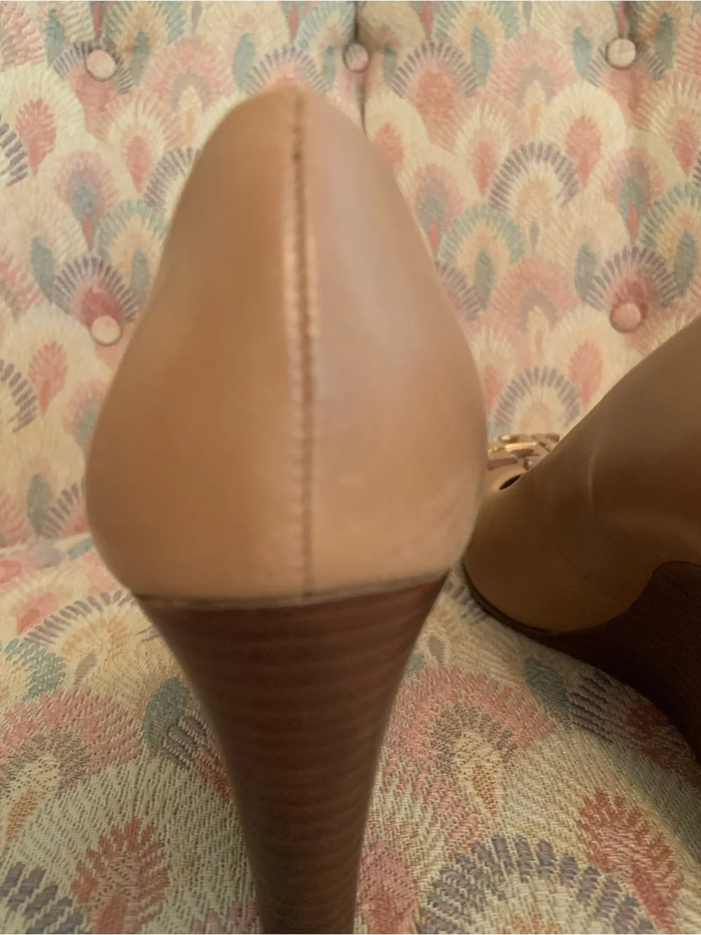 Tory Burch Lowell Natural Blush Leather Wedge Heels with Gold Logo Size 7.5